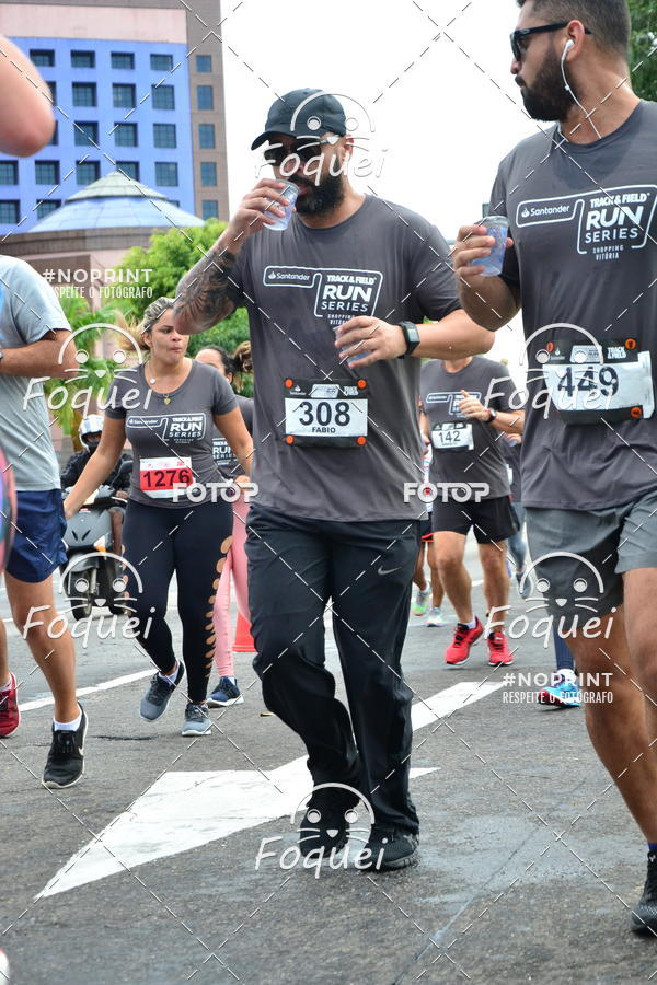 Buy your photos of the eventSantander Track&Field  Run Series - Shopping Vitria on Fotop