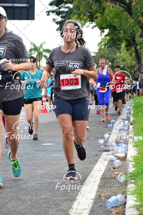 Buy your photos of the eventSantander Track&Field  Run Series - Shopping Vitria on Fotop