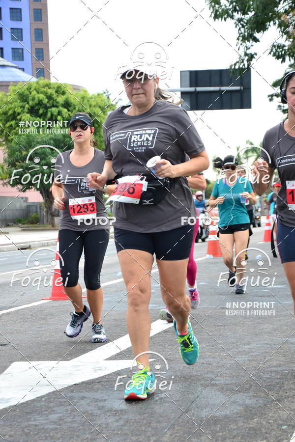 Buy your photos of the eventSantander Track&Field  Run Series - Shopping Vitria on Fotop