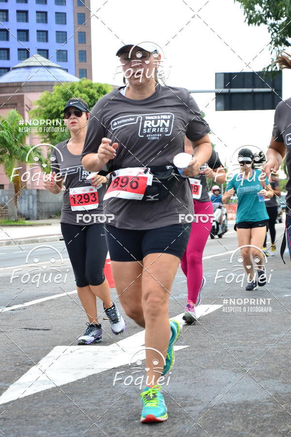 Buy your photos of the eventSantander Track&Field  Run Series - Shopping Vitria on Fotop