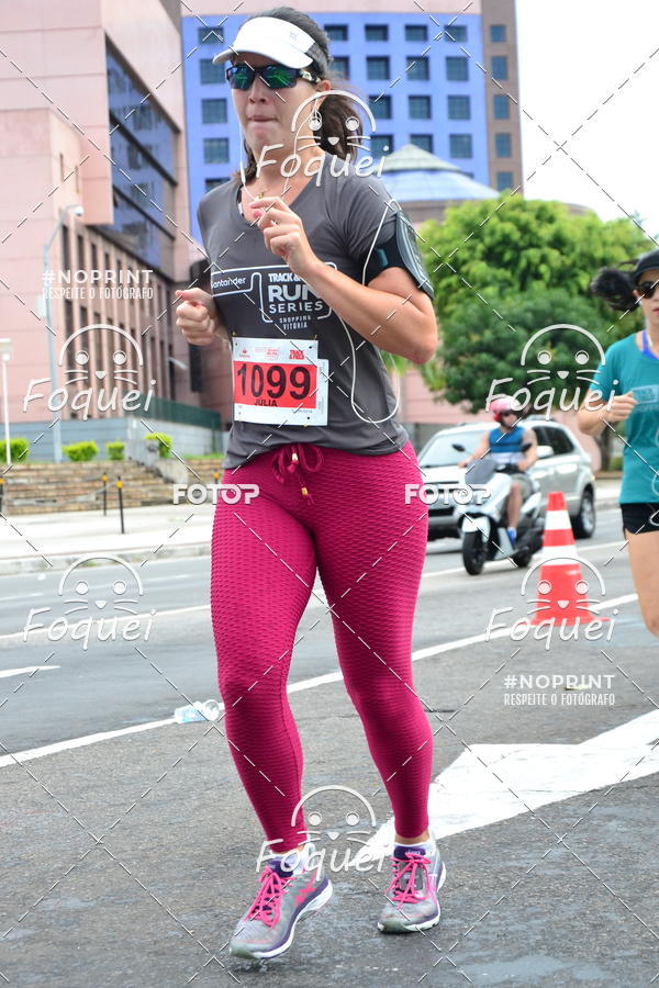 Buy your photos of the eventSantander Track&Field  Run Series - Shopping Vitria on Fotop
