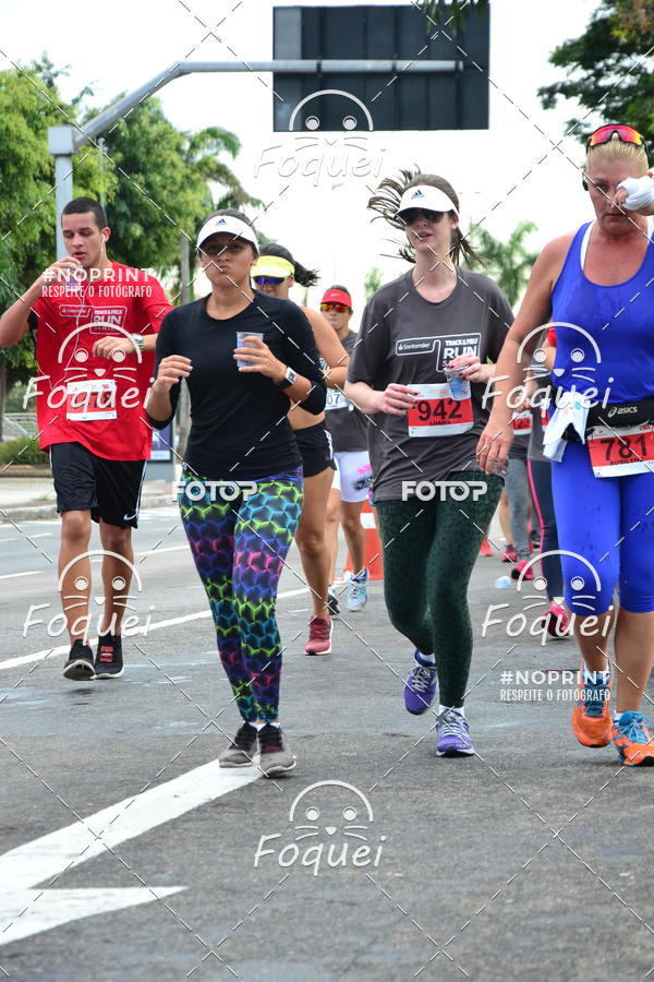 Buy your photos of the eventSantander Track&Field  Run Series - Shopping Vitria on Fotop