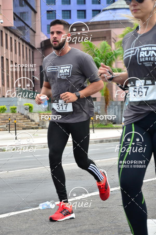 Buy your photos of the eventSantander Track&Field  Run Series - Shopping Vitria on Fotop