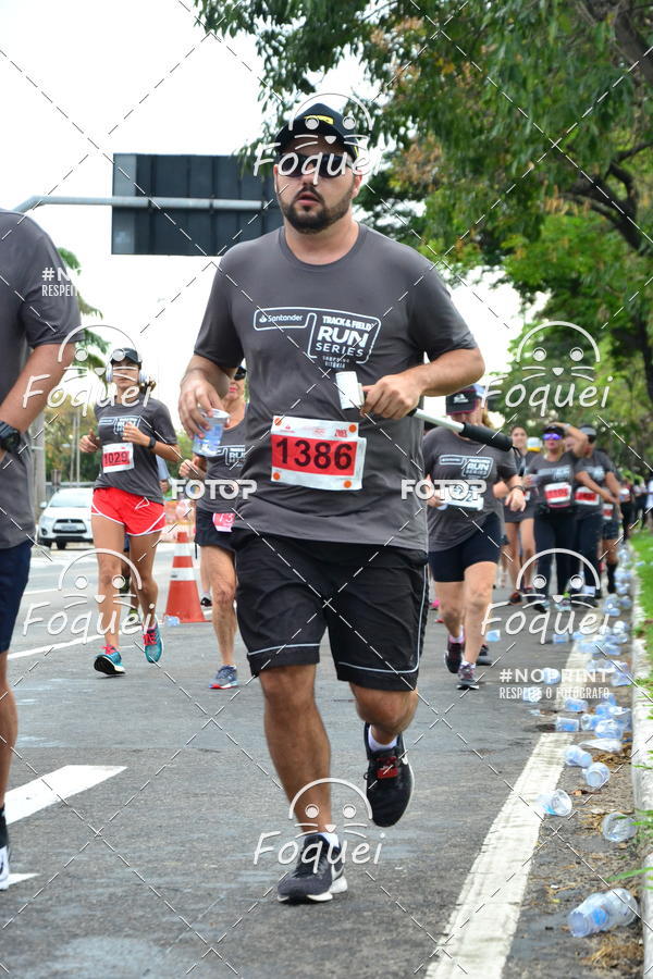 Buy your photos of the eventSantander Track&Field  Run Series - Shopping Vitria on Fotop