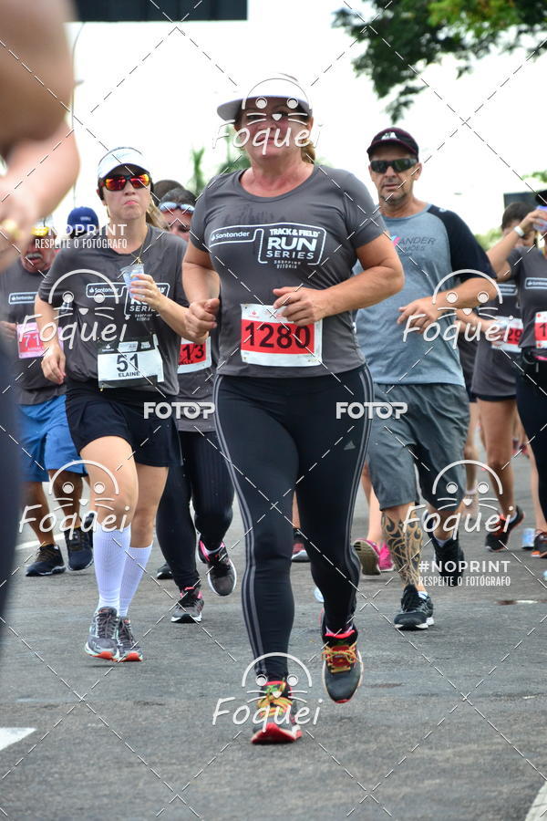 Buy your photos of the eventSantander Track&Field  Run Series - Shopping Vitria on Fotop