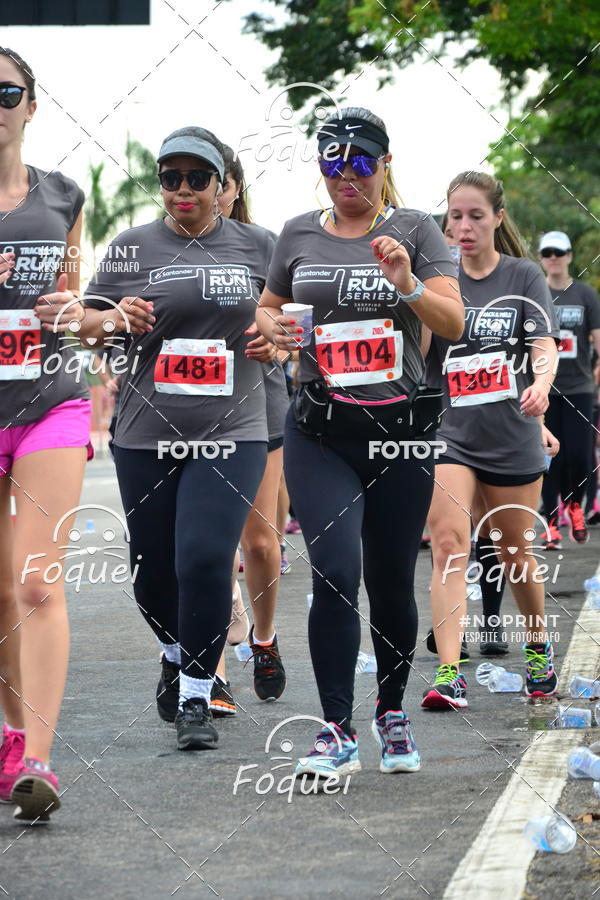 Buy your photos of the eventSantander Track&Field  Run Series - Shopping Vitria on Fotop