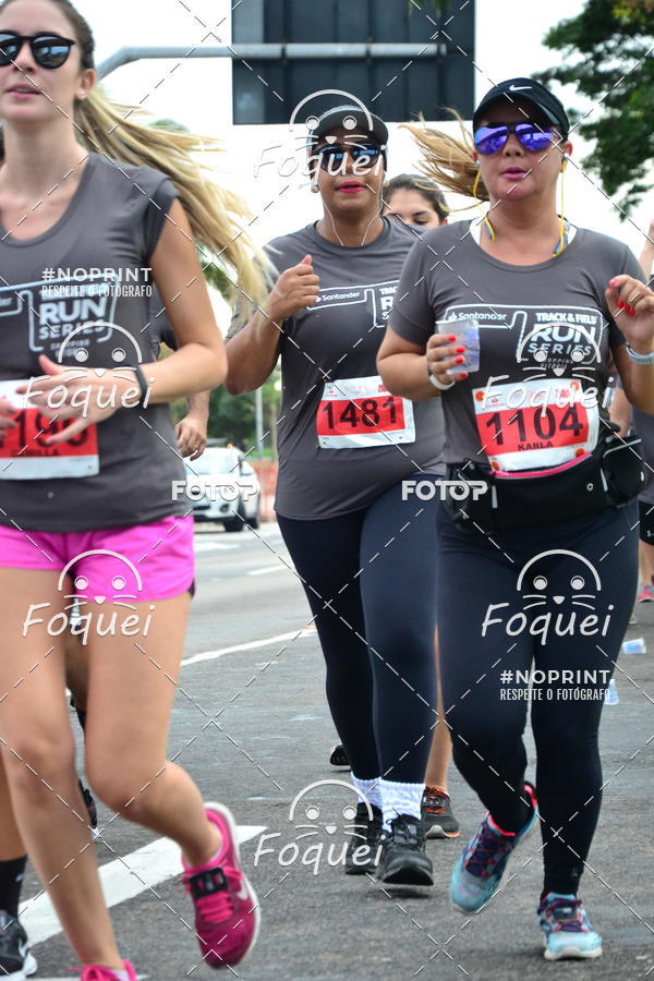 Buy your photos of the eventSantander Track&Field  Run Series - Shopping Vitria on Fotop