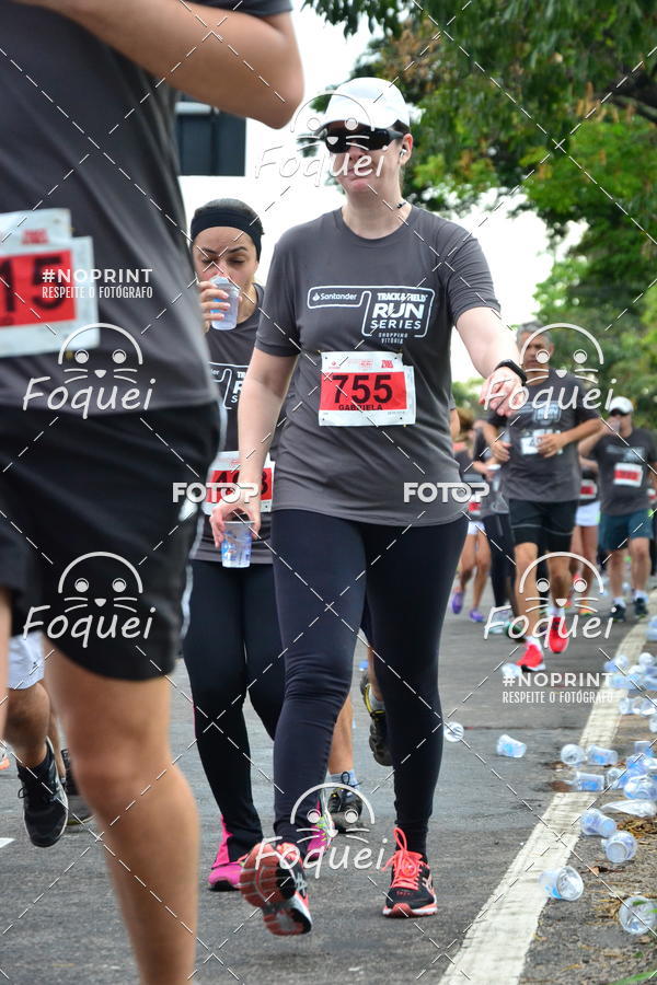 Buy your photos of the eventSantander Track&Field  Run Series - Shopping Vitria on Fotop