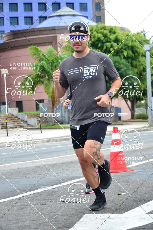 Buy your photos of the eventSantander Track&Field  Run Series - Shopping Vitria on Fotop
