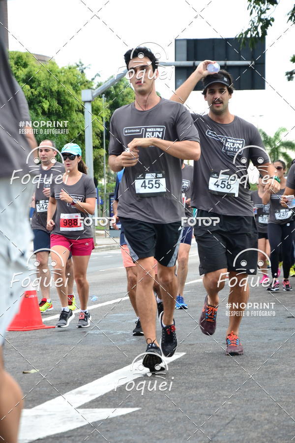 Buy your photos of the eventSantander Track&Field  Run Series - Shopping Vitria on Fotop