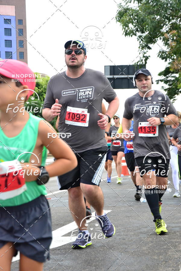 Buy your photos of the eventSantander Track&Field  Run Series - Shopping Vitria on Fotop