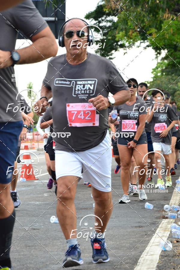 Buy your photos of the eventSantander Track&Field  Run Series - Shopping Vitria on Fotop