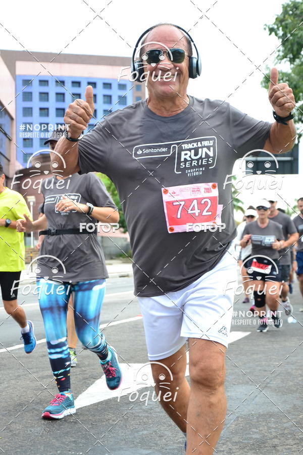 Buy your photos of the eventSantander Track&Field  Run Series - Shopping Vitria on Fotop