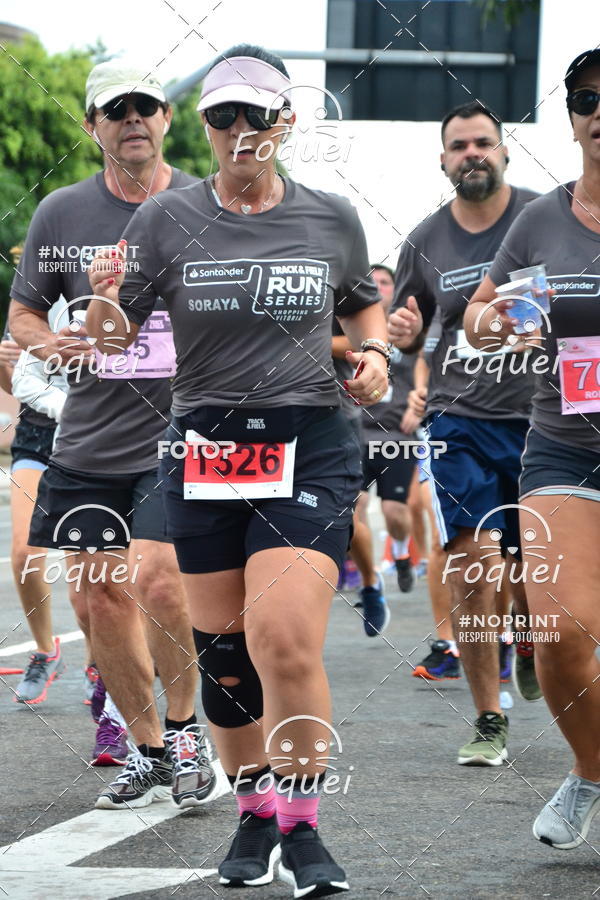 Buy your photos of the eventSantander Track&Field  Run Series - Shopping Vitria on Fotop