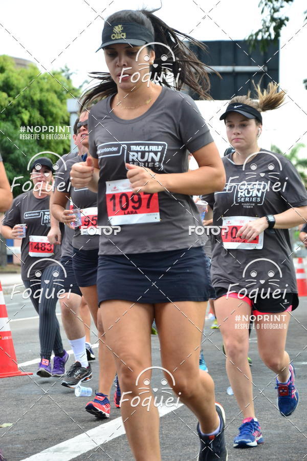 Buy your photos of the eventSantander Track&Field  Run Series - Shopping Vitria on Fotop