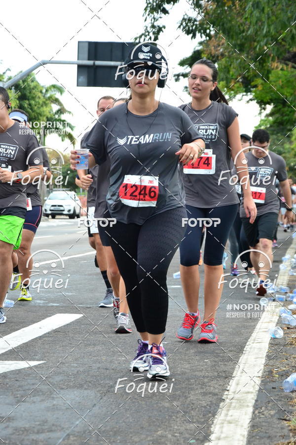 Buy your photos of the eventSantander Track&Field  Run Series - Shopping Vitria on Fotop