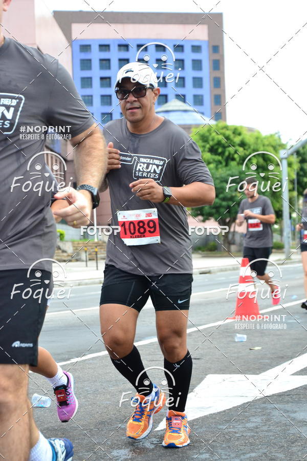 Buy your photos of the eventSantander Track&Field  Run Series - Shopping Vitria on Fotop