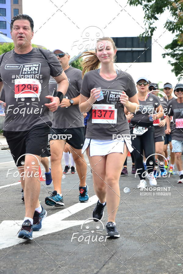 Buy your photos of the eventSantander Track&Field  Run Series - Shopping Vitria on Fotop