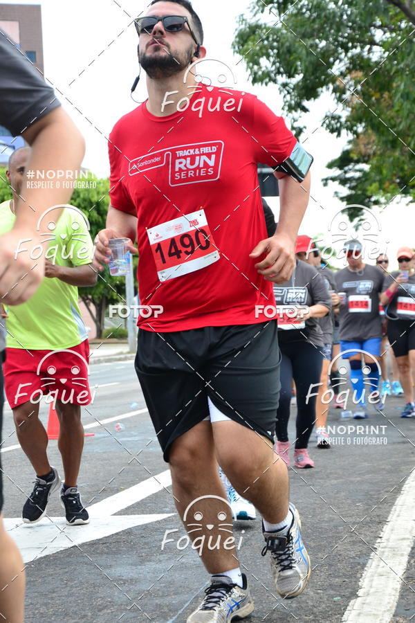 Buy your photos of the eventSantander Track&Field  Run Series - Shopping Vitria on Fotop