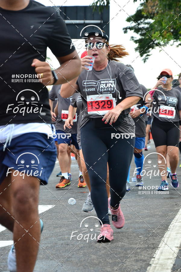 Buy your photos of the eventSantander Track&Field  Run Series - Shopping Vitria on Fotop