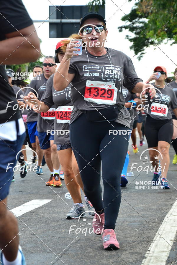 Buy your photos of the eventSantander Track&Field  Run Series - Shopping Vitria on Fotop