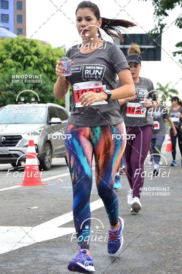 Buy your photos of the eventSantander Track&Field  Run Series - Shopping Vitria on Fotop