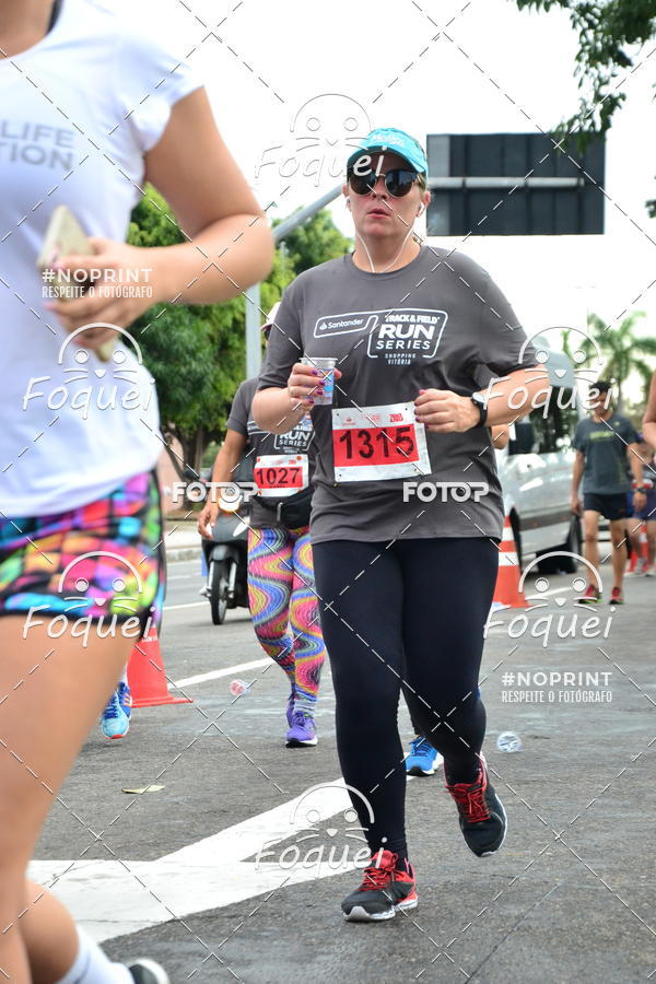 Buy your photos of the eventSantander Track&Field  Run Series - Shopping Vitria on Fotop