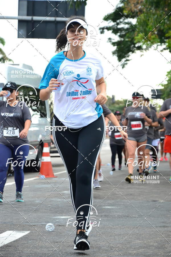 Buy your photos of the eventSantander Track&Field  Run Series - Shopping Vitria on Fotop