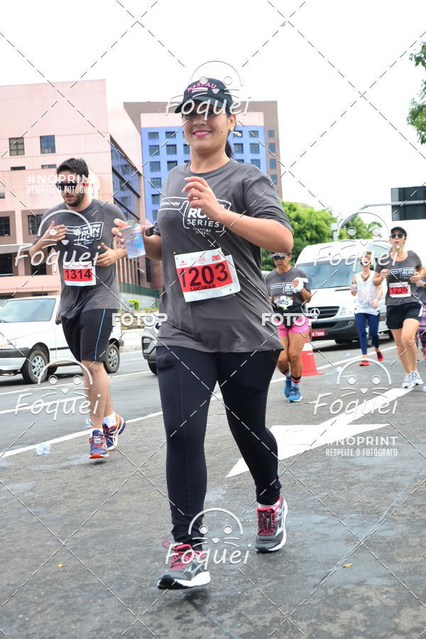 Buy your photos of the eventSantander Track&Field  Run Series - Shopping Vitria on Fotop