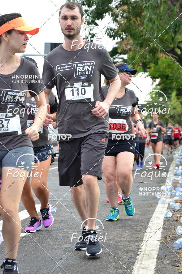 Buy your photos of the eventSantander Track&Field  Run Series - Shopping Vitria on Fotop