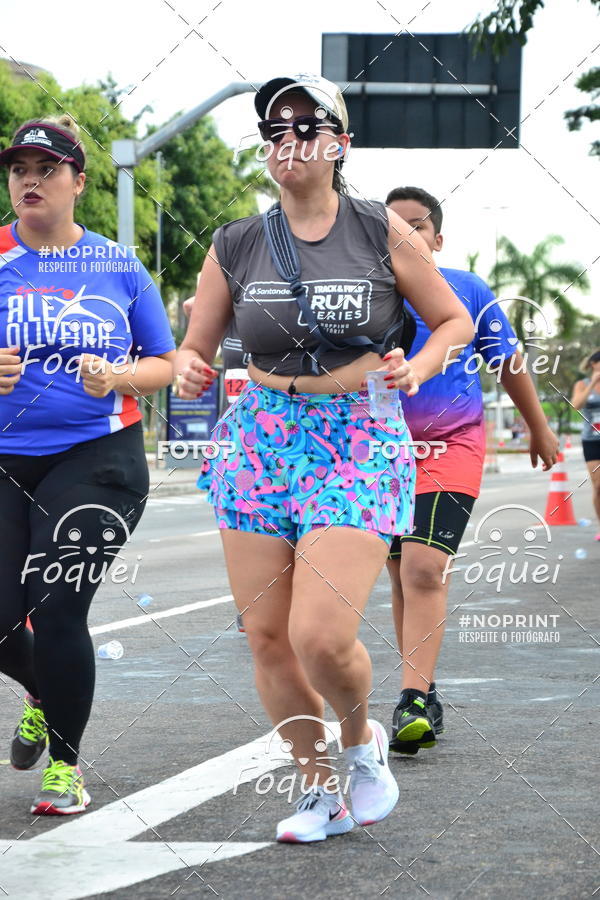 Buy your photos of the eventSantander Track&Field  Run Series - Shopping Vitria on Fotop