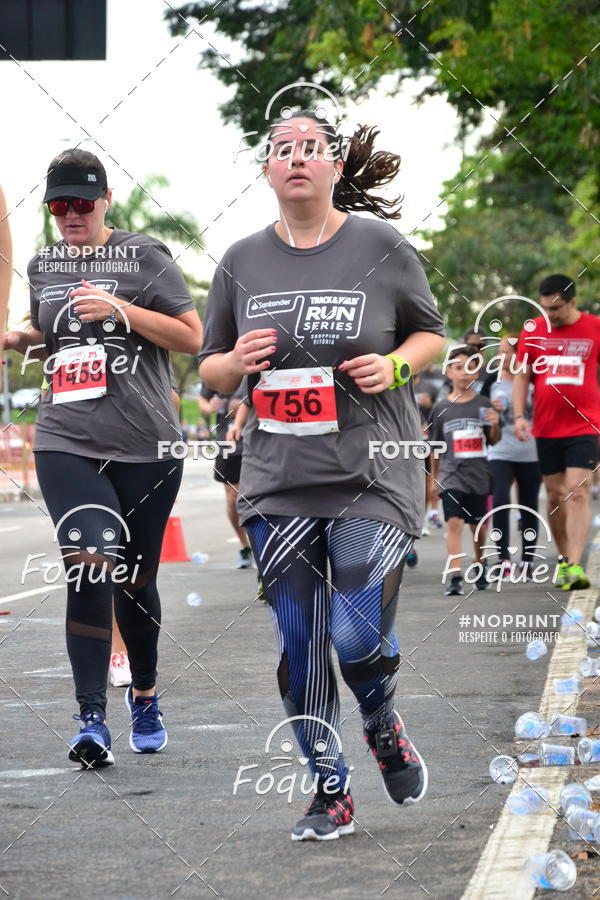 Buy your photos of the eventSantander Track&Field  Run Series - Shopping Vitria on Fotop