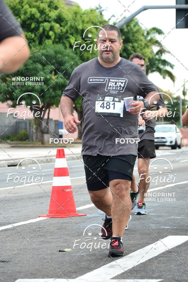 Buy your photos of the eventSantander Track&Field  Run Series - Shopping Vitria on Fotop