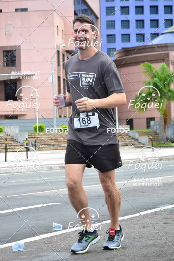 Buy your photos of the eventSantander Track&Field  Run Series - Shopping Vitria on Fotop