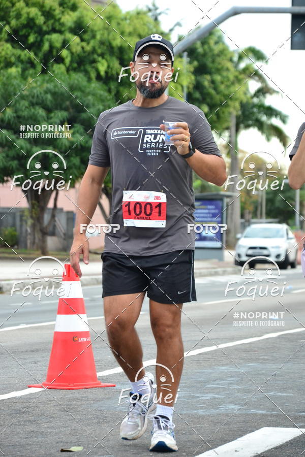 Buy your photos of the eventSantander Track&Field  Run Series - Shopping Vitria on Fotop