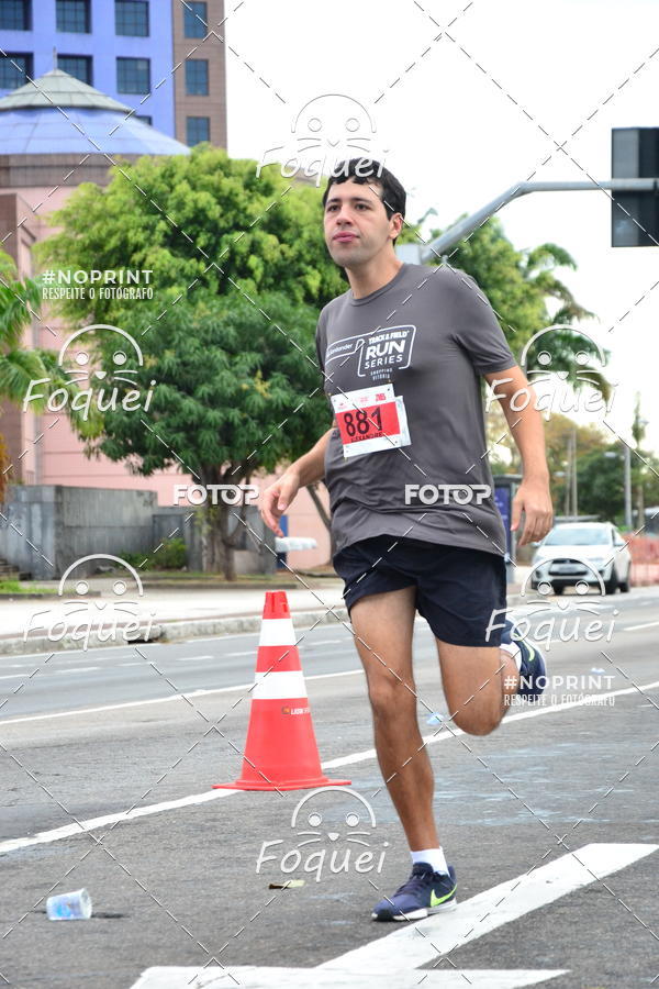 Buy your photos of the eventSantander Track&Field  Run Series - Shopping Vitria on Fotop