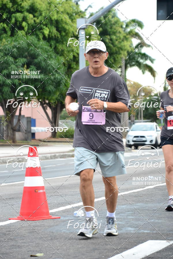 Buy your photos of the eventSantander Track&Field  Run Series - Shopping Vitria on Fotop