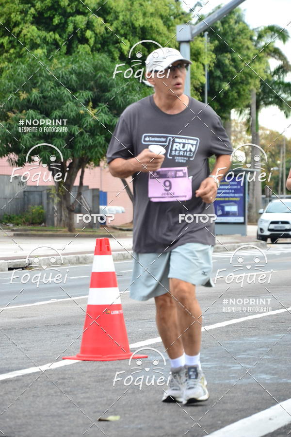 Buy your photos of the eventSantander Track&Field  Run Series - Shopping Vitria on Fotop
