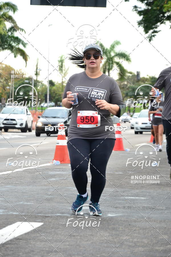 Buy your photos of the eventSantander Track&Field  Run Series - Shopping Vitria on Fotop