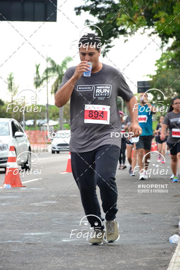 Buy your photos of the eventSantander Track&Field  Run Series - Shopping Vitria on Fotop