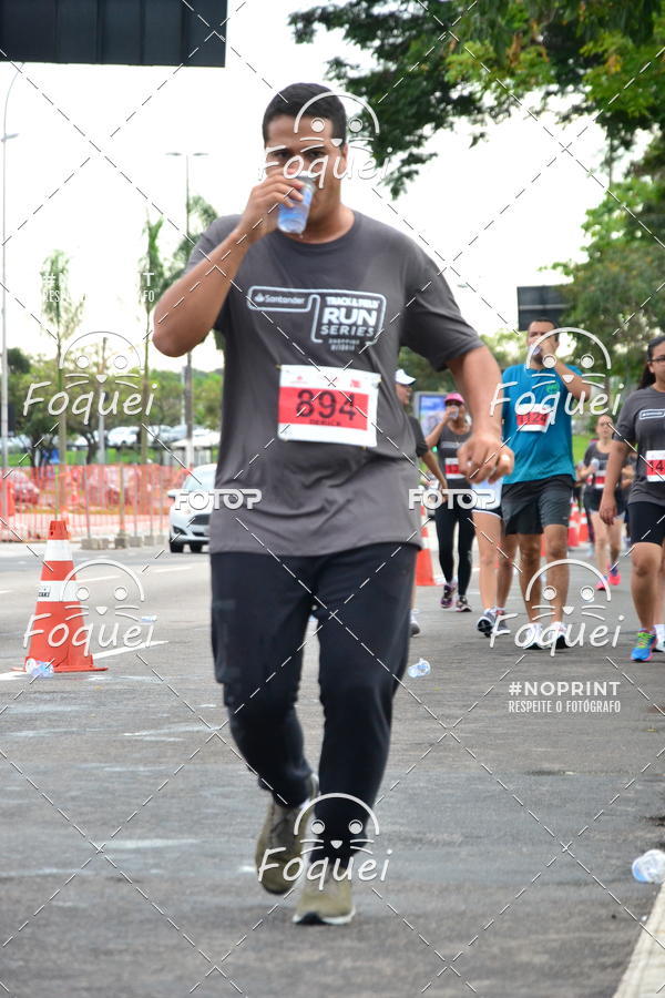 Buy your photos of the eventSantander Track&Field  Run Series - Shopping Vitria on Fotop