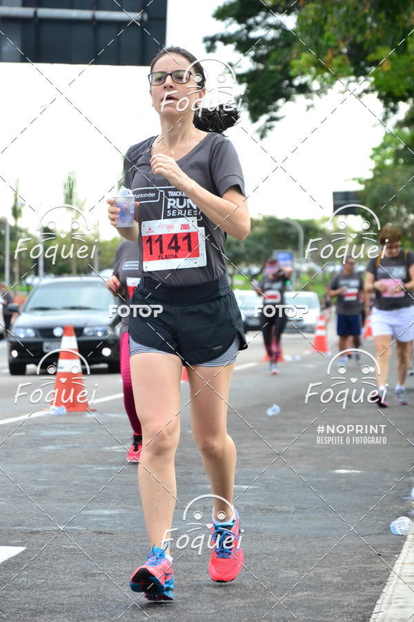 Buy your photos of the eventSantander Track&Field  Run Series - Shopping Vitria on Fotop