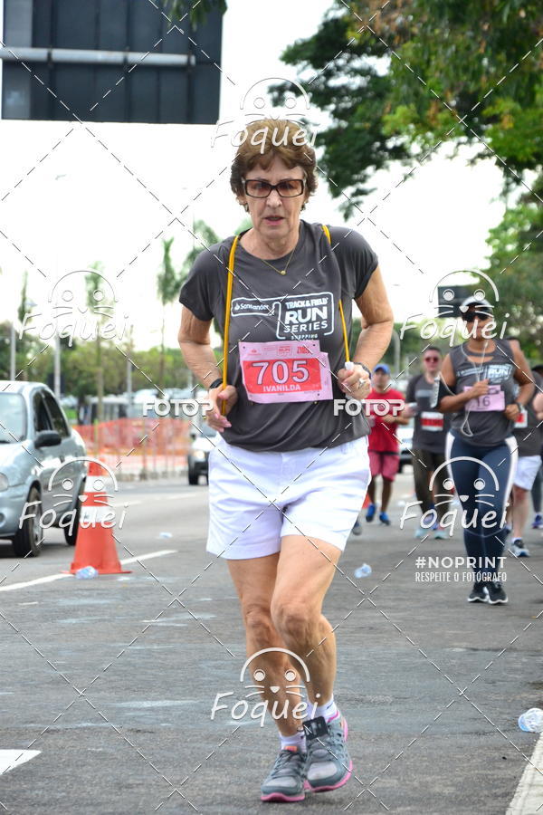 Buy your photos of the eventSantander Track&Field  Run Series - Shopping Vitria on Fotop