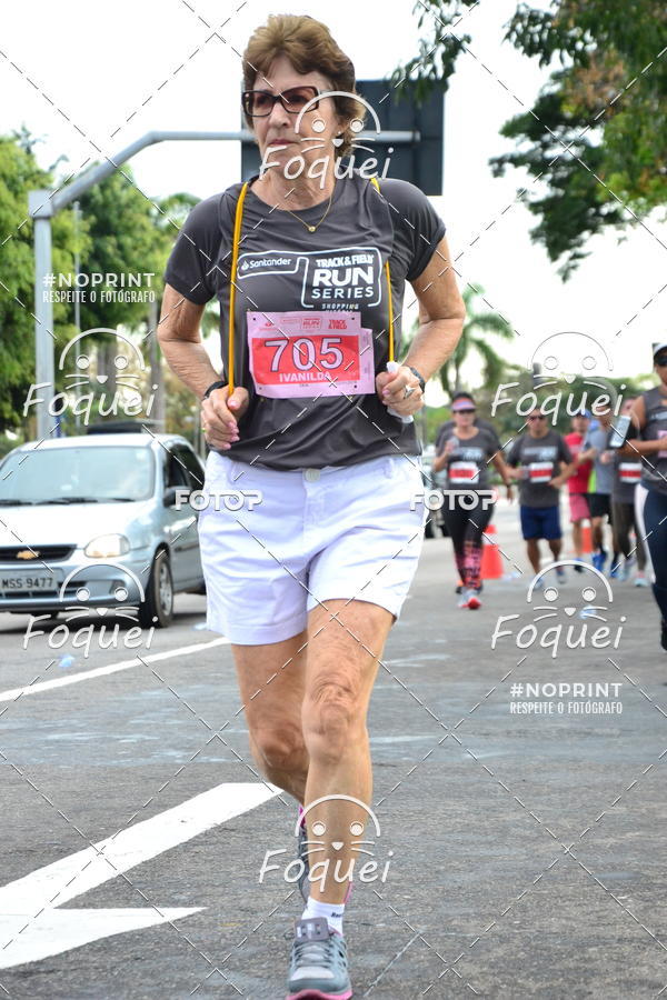 Buy your photos of the eventSantander Track&Field  Run Series - Shopping Vitria on Fotop