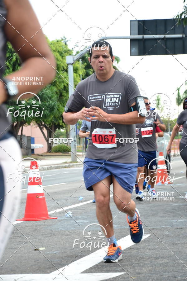 Buy your photos of the eventSantander Track&Field  Run Series - Shopping Vitria on Fotop