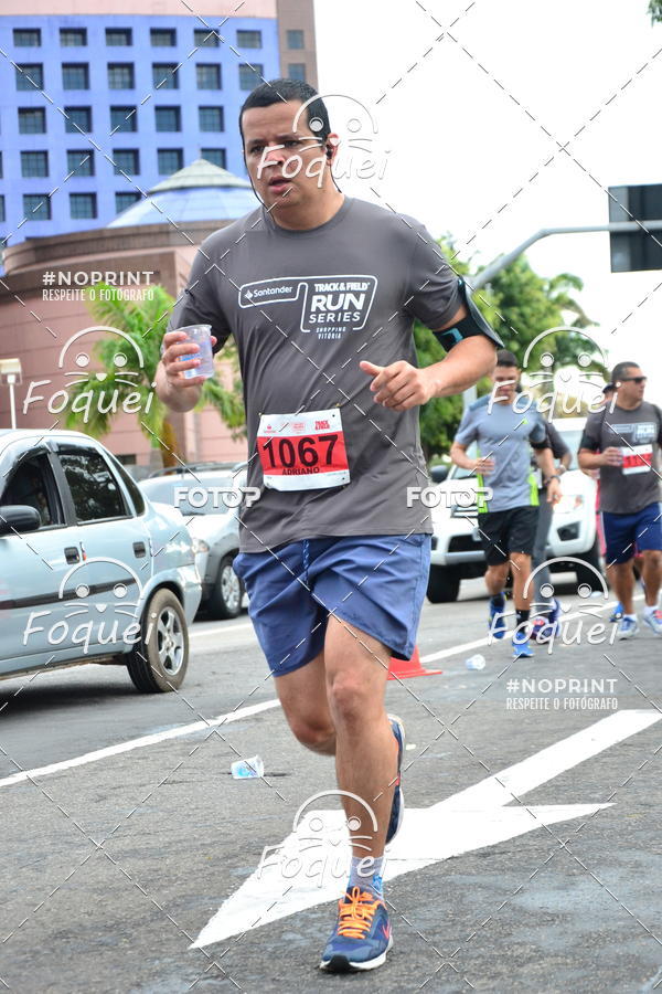 Buy your photos of the eventSantander Track&Field  Run Series - Shopping Vitria on Fotop