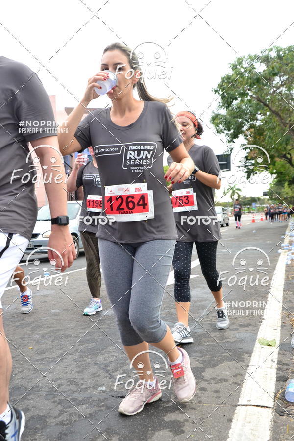 Buy your photos of the eventSantander Track&Field  Run Series - Shopping Vitria on Fotop