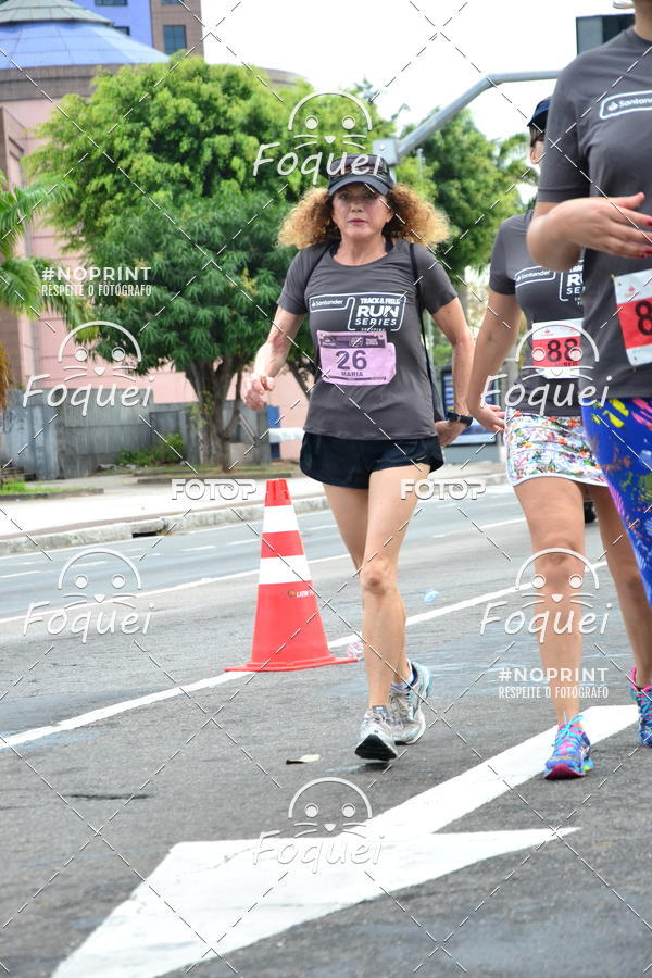 Buy your photos of the eventSantander Track&Field  Run Series - Shopping Vitria on Fotop