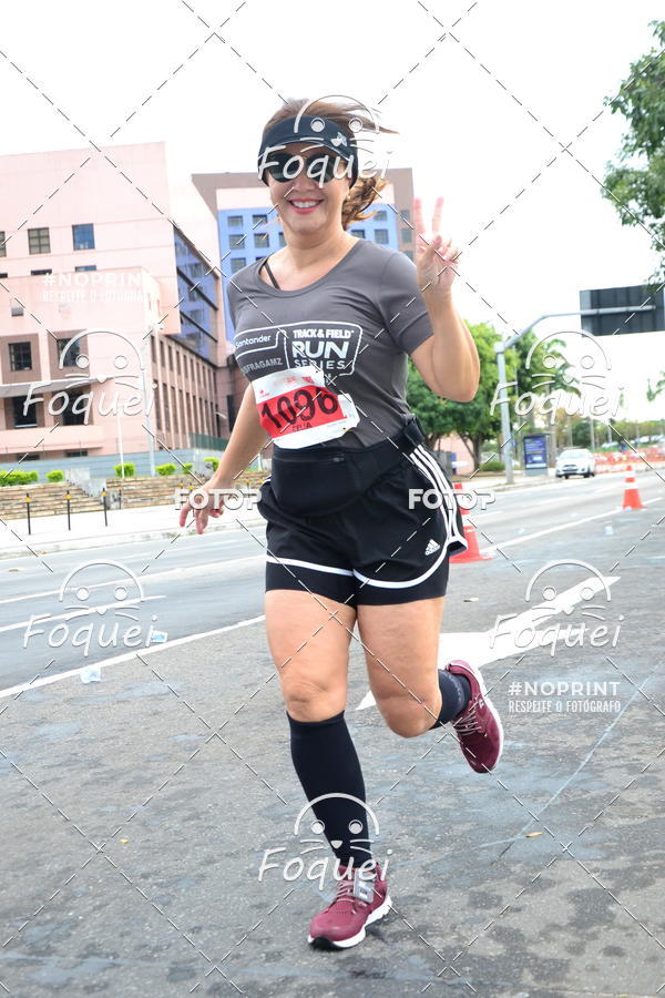 Buy your photos of the eventSantander Track&Field  Run Series - Shopping Vitria on Fotop