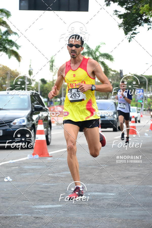 Buy your photos of the eventSantander Track&Field  Run Series - Shopping Vitria on Fotop